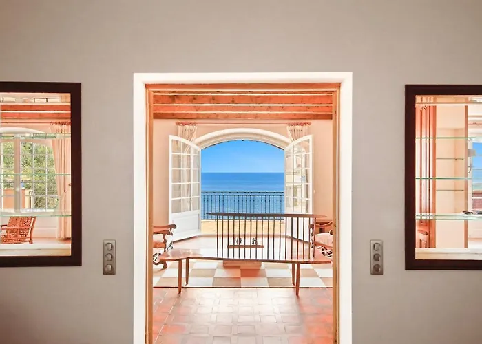 Les Volets Verts Villa