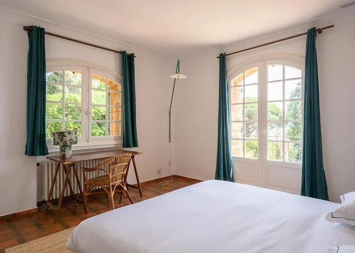 Les Volets Verts Villa