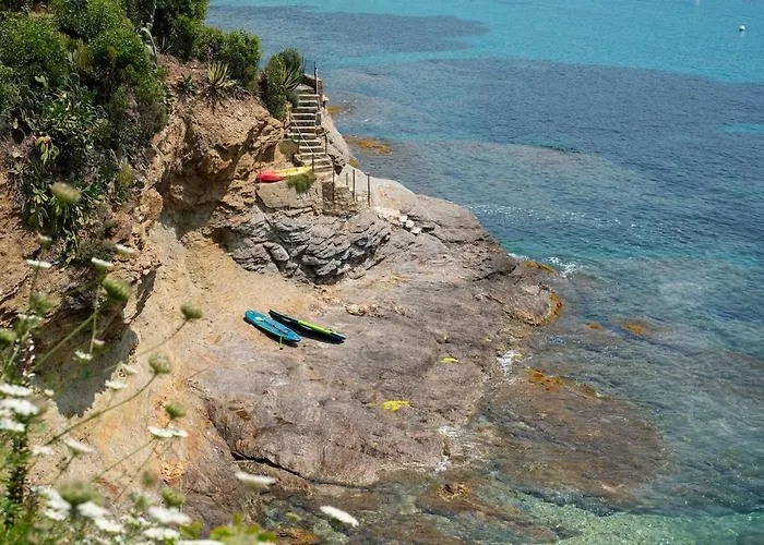 Les Volets Verts * Le Rayol-Canadel-sur-Mer